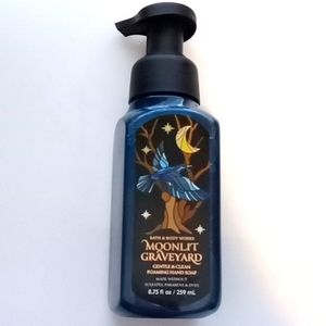 🍁 3/$12 Bath and Body Works Moonlight Grave Hand Soap 🍁